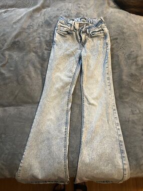 Light Wash Women's Flared Jeans - Light Blue